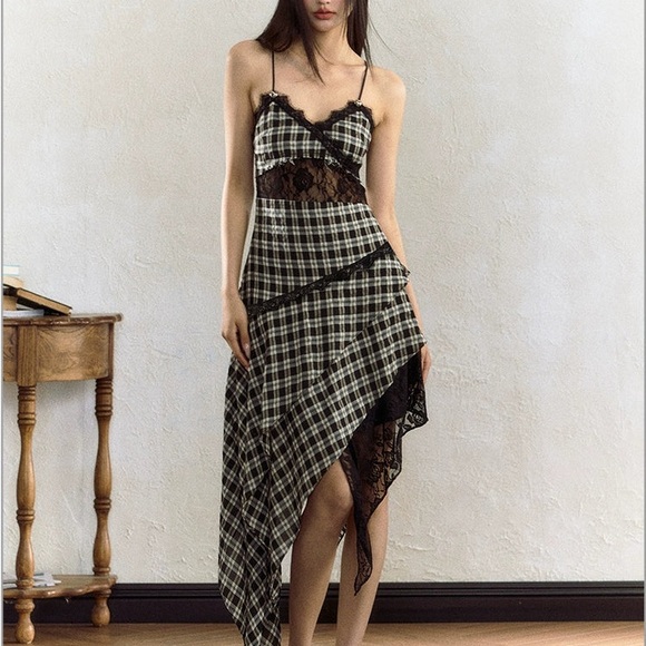 LOVELY U-DEAR DRESS - Picture 3 of 12
